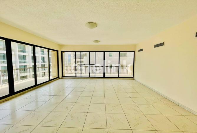 140150040 - Property Main Image