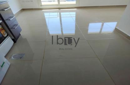 Apartment - Studio - 1 Bathroom for rent in Tower 23 - Al Reef Downtown - Al Reef - Abu Dhabi