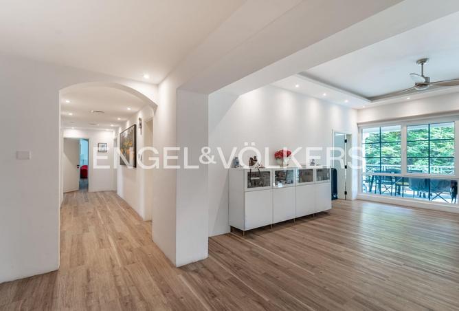 88757133 - Property Image 3