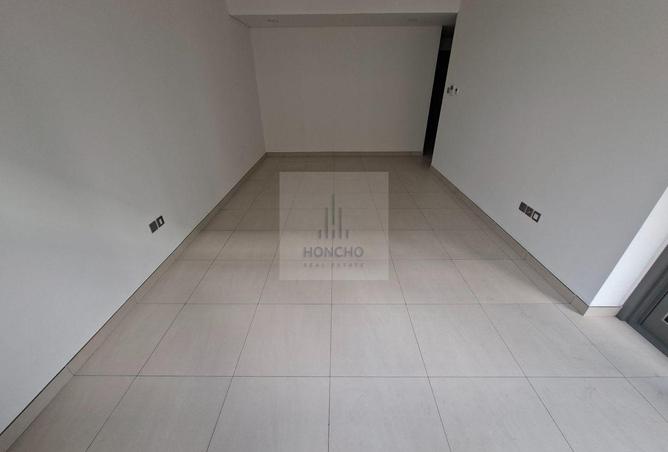 128833411 - Property Image 3