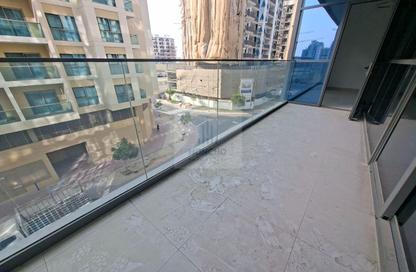 Apartment - 1 Bedroom - 2 Bathrooms for rent in Jumeirah Garden City - Al Satwa - Dubai