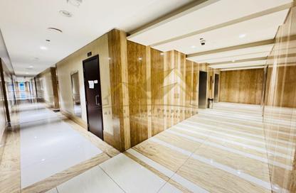 Apartment - 1 Bedroom - 2 Bathrooms for rent in Jumeirah Garden City - Al Satwa - Dubai