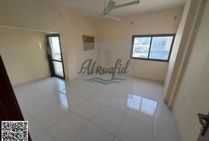 2P9j5QA8xDE - الصورة الرئيسية للعقار