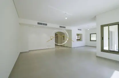 فيلا - 3 غرف نوم - 4 حمامات للايجار في جاردن فيو فيلا - قرية جبل علي - جبل علي - دبي