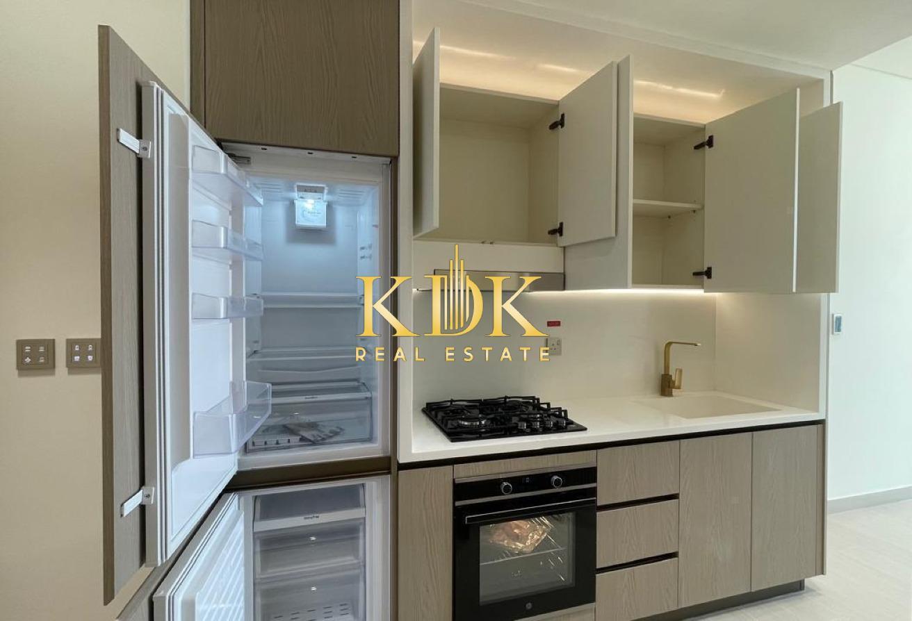 Spacious Studio |Unfurnished Unit |Community View photo 5