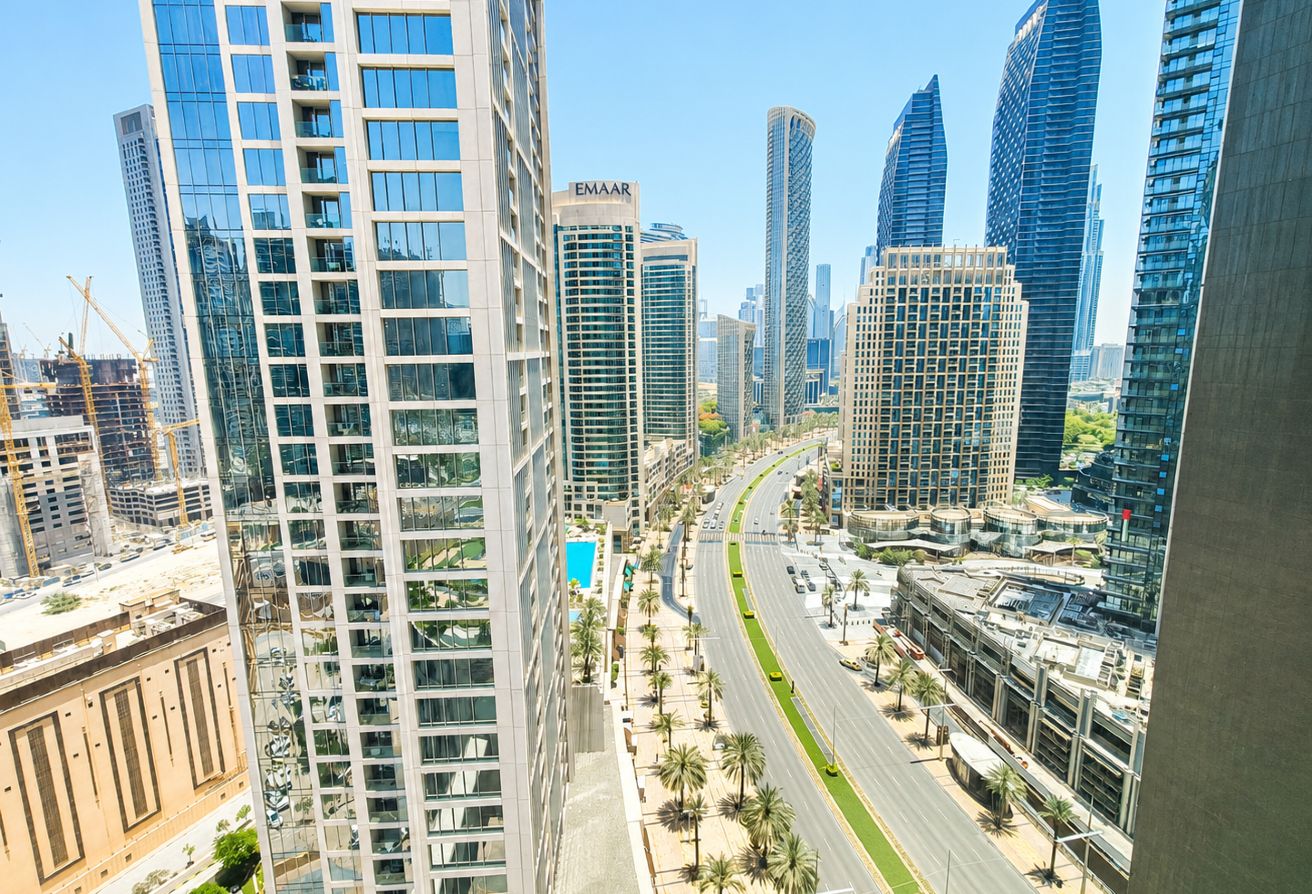 Luxurious  2BHK| Close To Burj Khalifa| Best View — image 13
