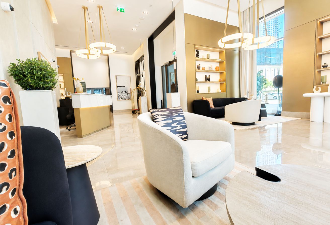 Luxurious  2BHK| Close To Burj Khalifa| Best View — image 12