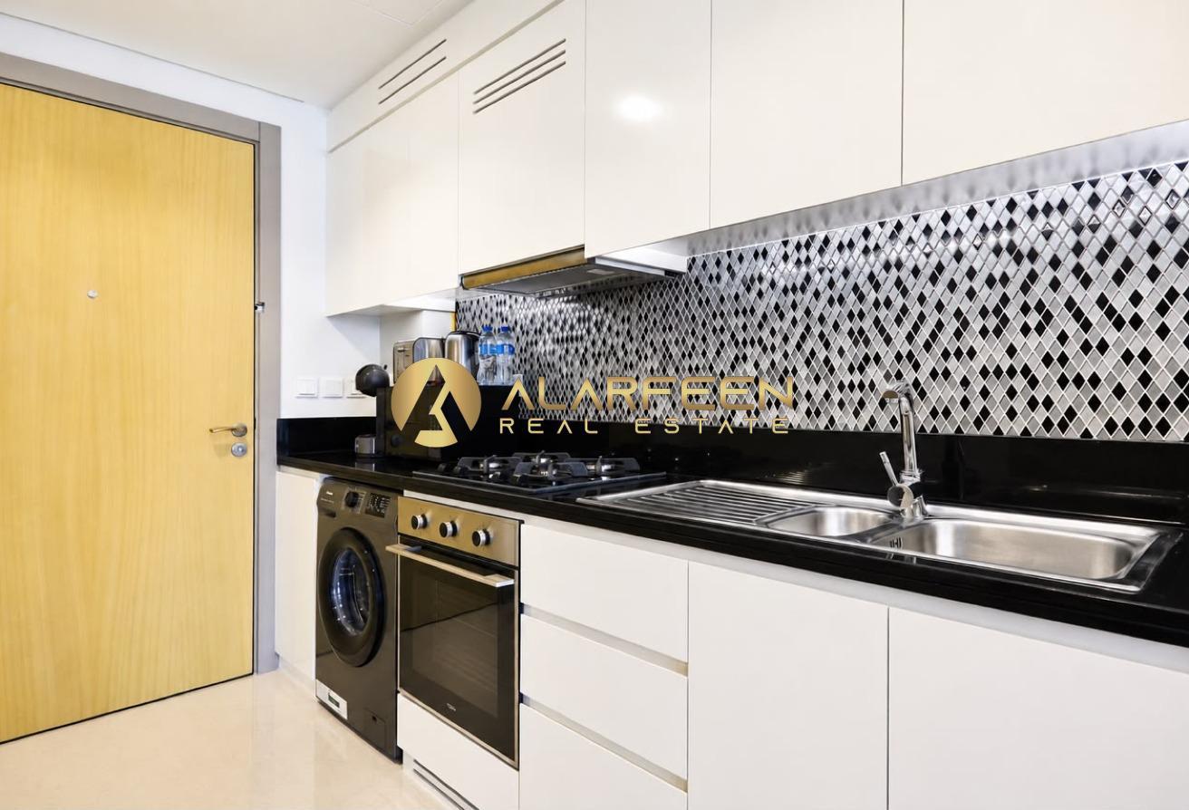 Fully Furnished | High Floor | Stunning View photo 3