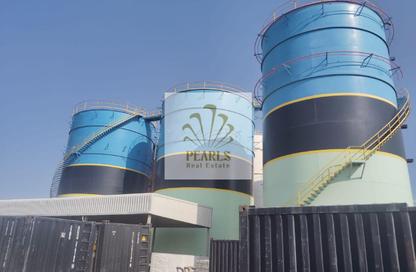 Factory - Studio - 7+ Bathrooms for sale in Fujairah Beach - Downtown Fujairah - Fujairah