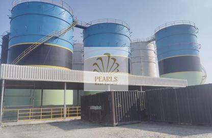 Factory - Studio - 7+ Bathrooms for sale in Fujairah Beach - Downtown Fujairah - Fujairah