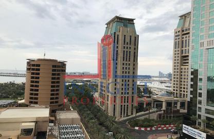 Apartment - Studio - 1 Bathroom for rent in The Royal Oceanic - Dubai Marina - Dubai