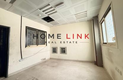 Warehouse - Studio - 1 Bathroom for rent in Industrial Area 18 - Sharjah Industrial Area - Sharjah