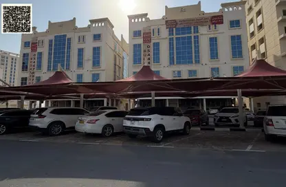 شقة - 2 غرف نوم - 3 حمامات للبيع في قرية الاميرة - الياسمين - عجمان