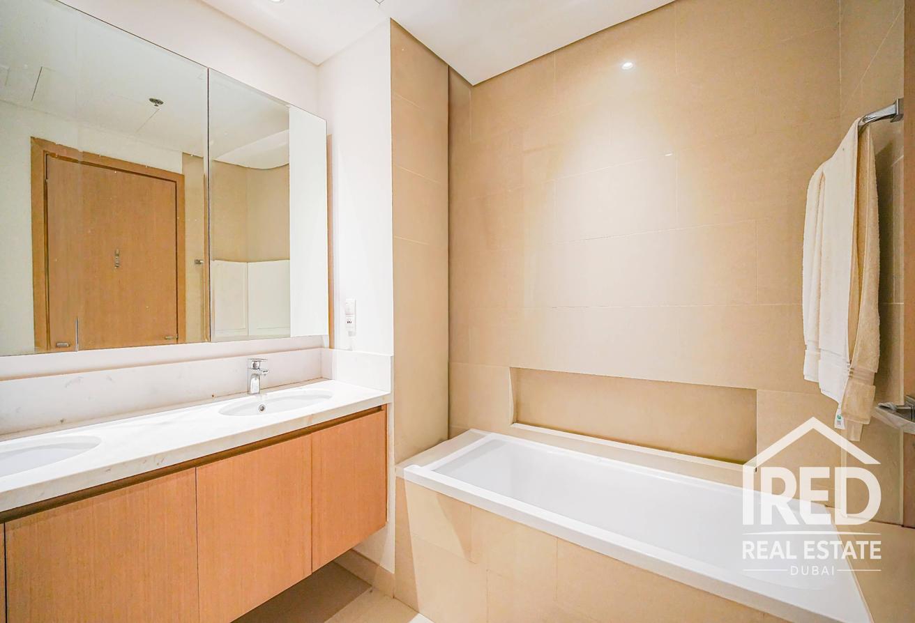 High Floor | Spacious | Vacant | Panoramic View photo 16