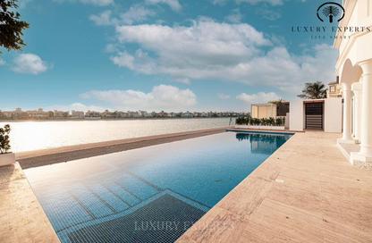 Villa - 4 - 4 for rent in Garden Homes Frond P - Garden Homes - Palm Jumeirah - Dubai