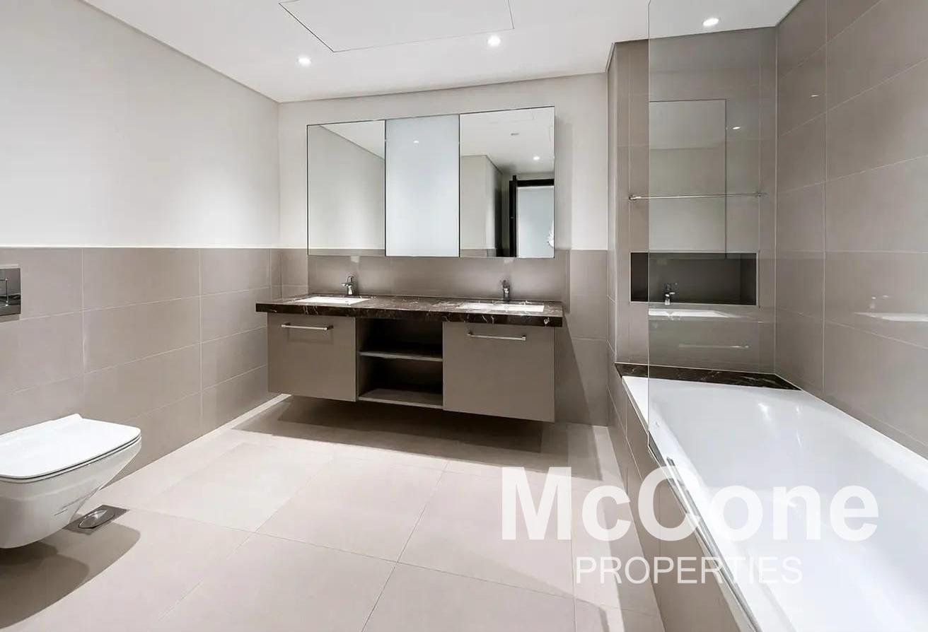 06 Layout | High Floor | Corner Unit | Spacious photo 14
