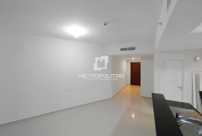98239213 - Property Image 2