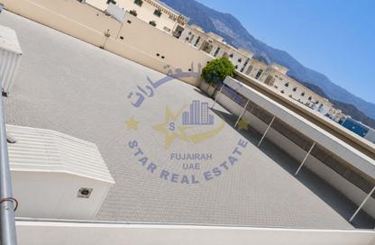 Whole Building - Studio - 7+ Bathrooms for sale in Al Hayl - Fujairah