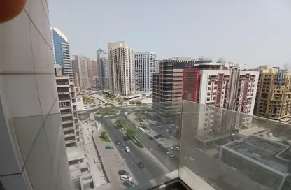 شقة - 2 غرف نوم - 3 حمامات للايجار في A برج - تو تاورز - برشا هايتس (تيكوم) - دبي