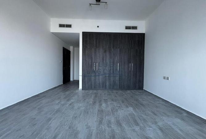 103694956 - Property Image 3