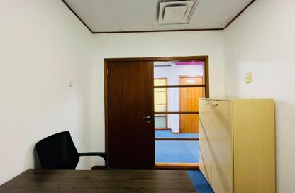 Office Space - Studio - 2 Bathrooms for rent in Al Muhairy Centre - Al Khalidiya - Abu Dhabi