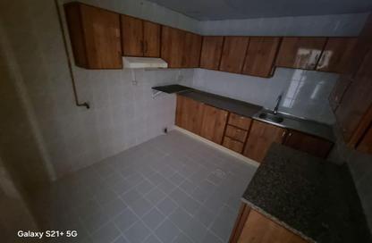 Apartment - 3 Bedrooms - 4 Bathrooms for rent in Qasimia 10 building - Al Mahatta - Al Qasimia - Sharjah