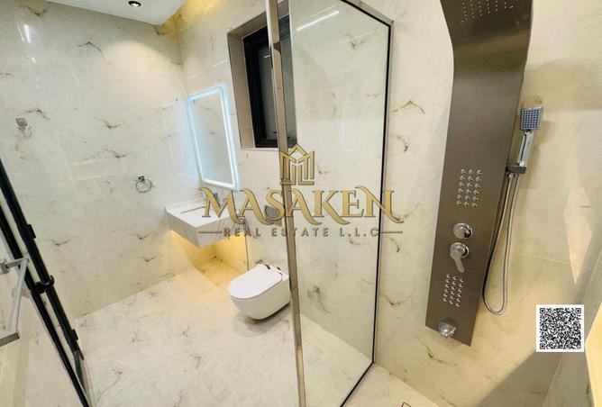 114610230 - Property Image 3