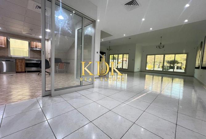 138303977 - Property Image 3