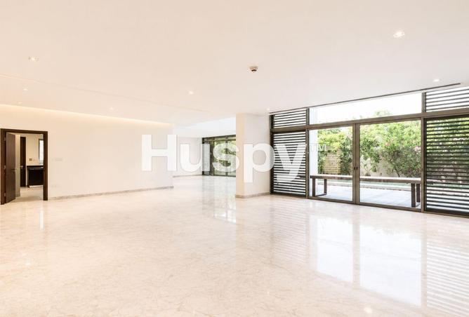 103710279 - Property Image 2