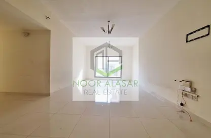 شقة - 2 غرف نوم - 3 حمامات للايجار في مركز ورزيدنس البستان - منطقة القصيص السكنية - القصيص - دبي