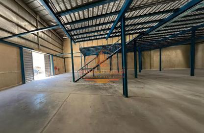 Warehouse - Studio - 1 Bathroom for rent in Al Jlail - Al Sajaa - Sharjah