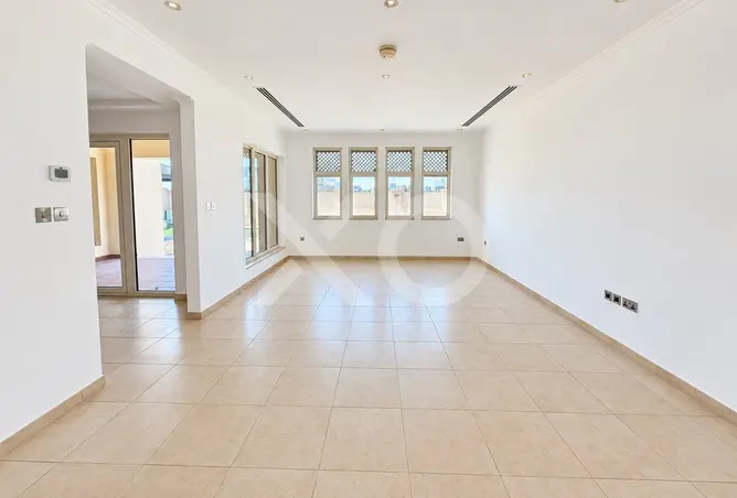 152371504 - Property Image 3