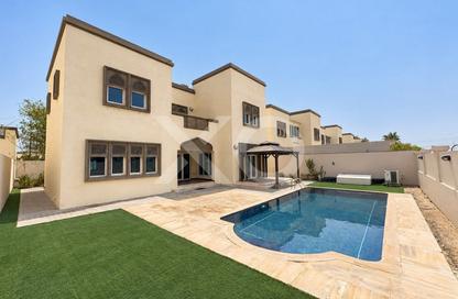 Villa - 3 - 4 for rent in District 8 - Jumeirah Park - Dubai