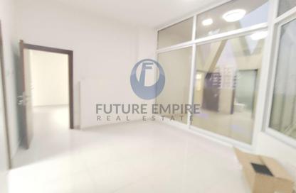 Apartment - 1 Bedroom - 2 Bathrooms for rent in Infinity Building - Al Satwa - Dubai