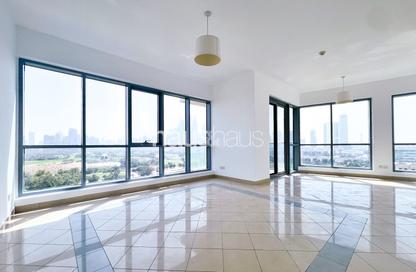 Apartment - 2 Bedrooms - 2 Bathrooms for rent in Golf Tower 3 - Golf Towers - The Views - Dubai