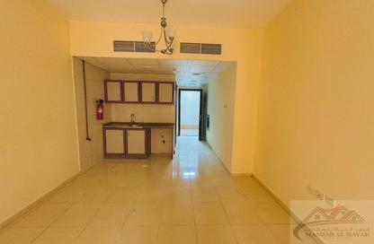 Apartment - 1 Bedroom - 2 Bathrooms for sale in Muwailih Building - Muwaileh - Sharjah