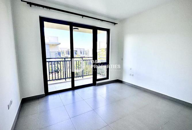 110523427 - Property Image 3