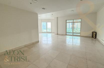Apartment - 3 Bedrooms - 4 Bathrooms for rent in Marina Mansions - Dubai Marina - Dubai