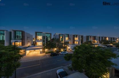 Villa - 6 Bedrooms - 6 Bathrooms for rent in Grand Views - Meydan Gated Community - Meydan - Dubai Villa - 6 Bedrooms - 6 Bathrooms for rent in Grand Views - Meydan Gated Community - Meydan - Dubai