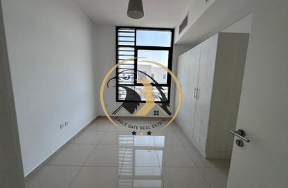 Townhouse - 2 - 3 for rent in Nasma Residence - Al Tai - Sharjah