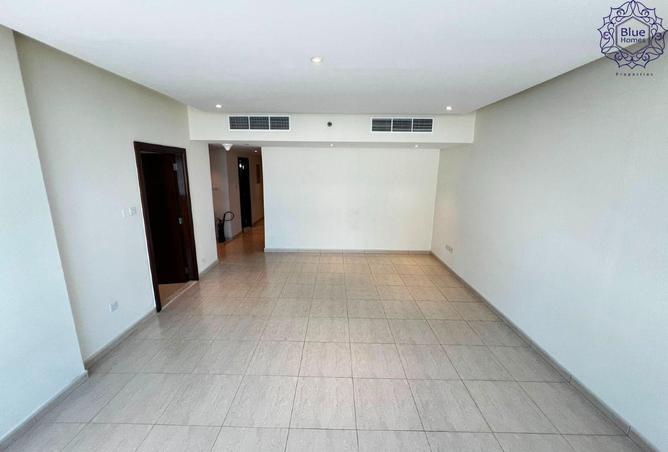 99124130 - Property Main Image