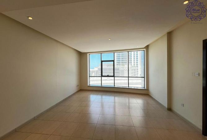 99124130 - Property Image 3