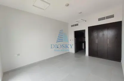 شقة - 1 حمام للايجار في آيه ريزيدينس - الضاحية 12 - قرية جميرا الدائرية - دبي