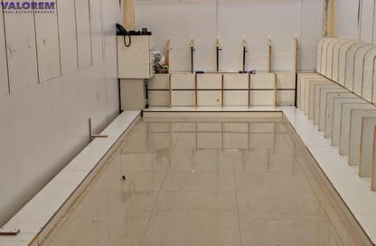 Shop - Studio - 1 Bathroom for rent in Naif Building 3 - Naif - Deira - Dubai