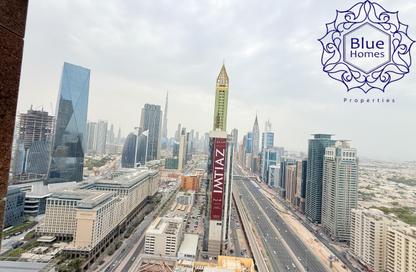 شقة - غرفة نوم - 2 حمامات للايجار في برج ميز - شارع الشيخ زايد - دبي