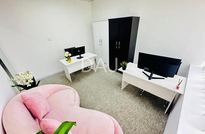 Office Space - 1 Bedroom - 1 Bathroom for rent in Hor Al Anz East - Hor Al Anz - Deira - Dubai