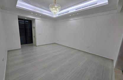 Villa - 5 Bedrooms - 7 Bathrooms for sale in Al Yasmeen 1 - Al Yasmeen - Ajman