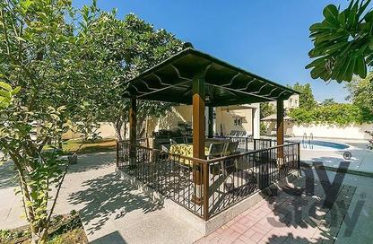 Villa - 4 Bedrooms - 4 Bathrooms for rent in Meadows 9 - Meadows - Dubai