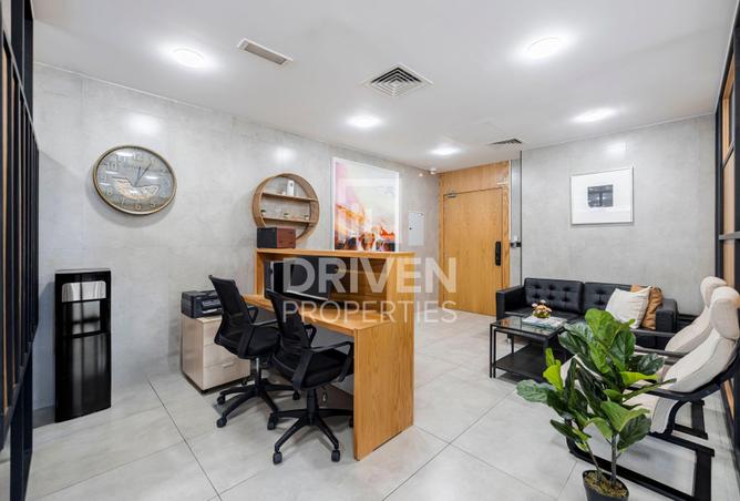 56953562 - Property Image 2