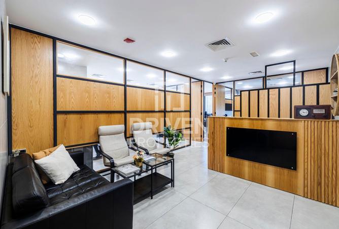 56953562 - Property Image 3